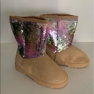 BeBe girls size 2 suede boot with sequins
